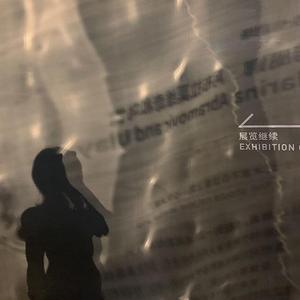 把朱竹清❌❌❌后喷出水
